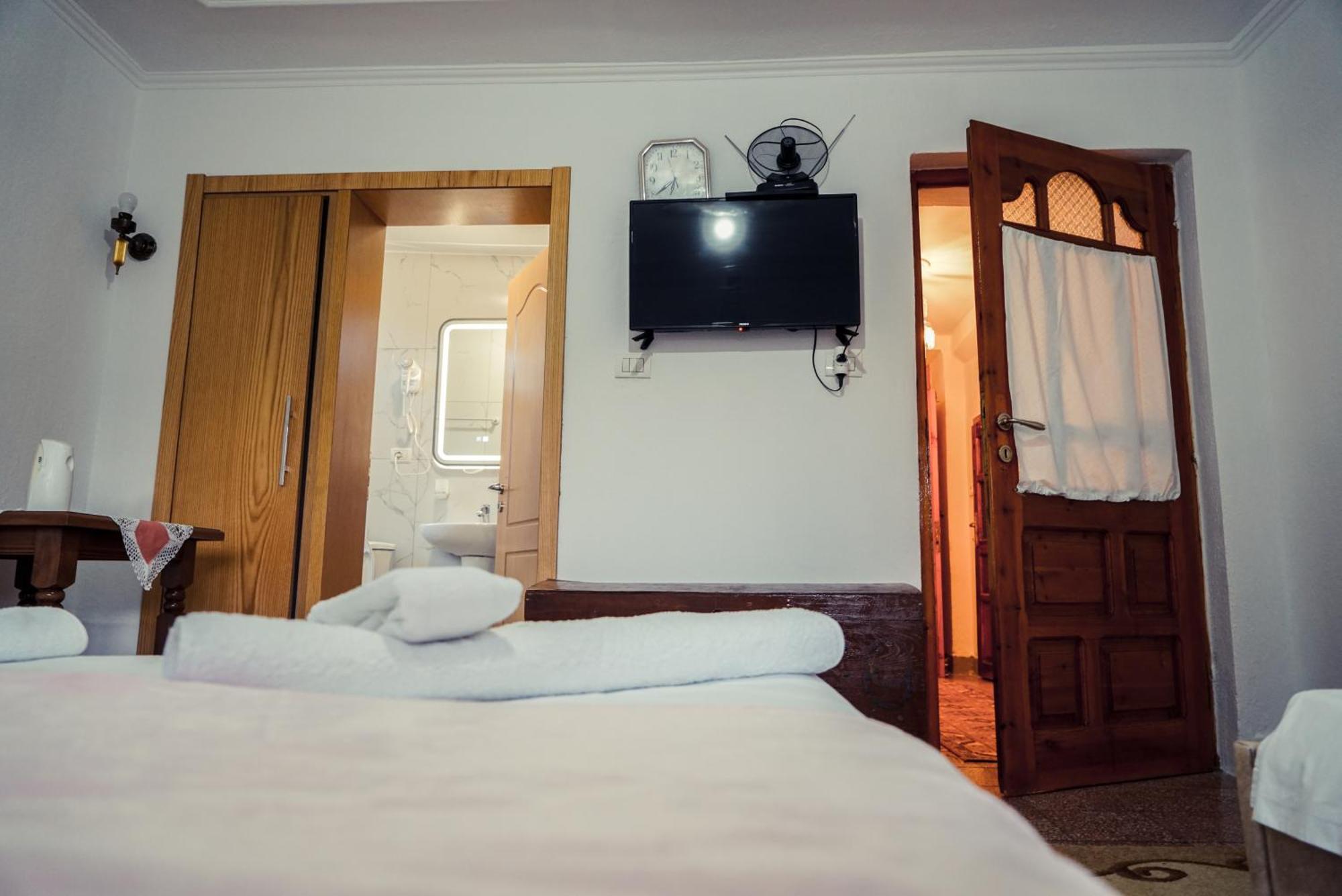 Guesthouse Arber Gjirokastër 외부 사진