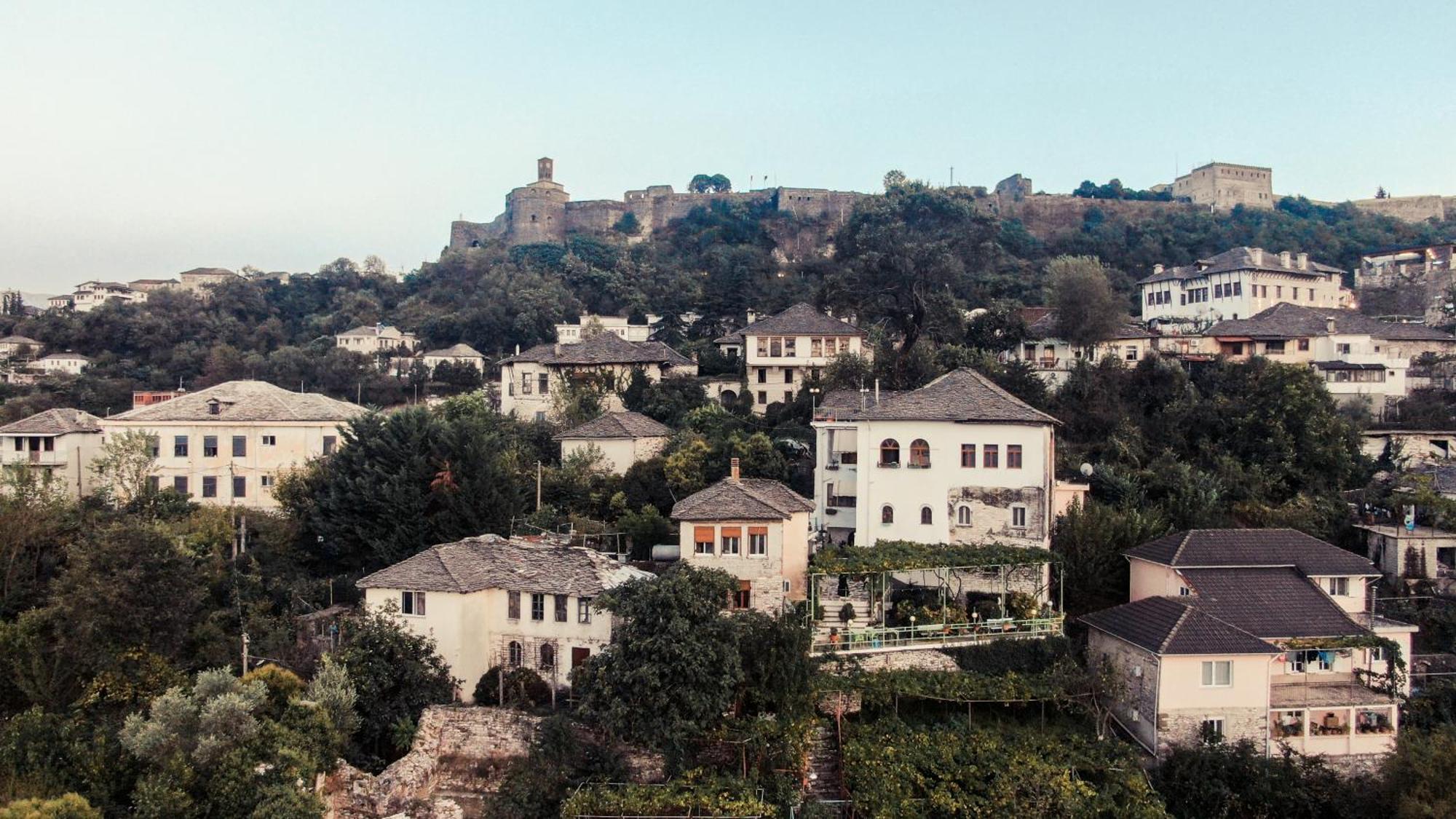 Guesthouse Arber Gjirokastër 외부 사진
